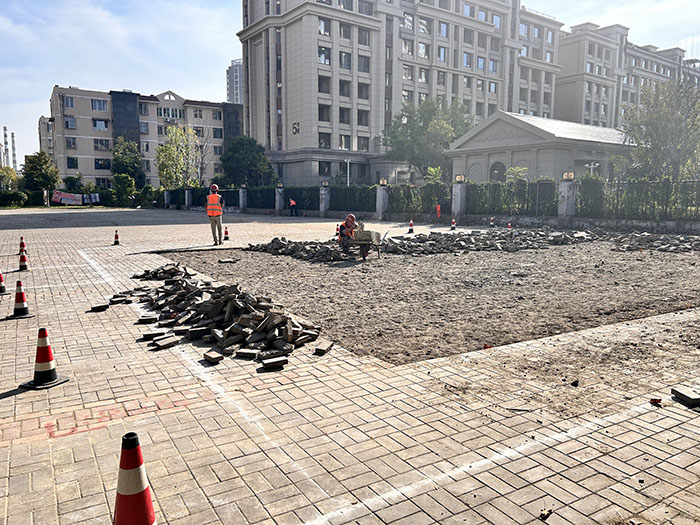 如意嘉園小區(qū)供熱改造工程現(xiàn)場協(xié)調(diào)調(diào)度會 2 拷貝.jpg 如意嘉園小區(qū)供熱改造工程現(xiàn)場協(xié)調(diào)調(diào)度會 2 拷貝.jpg